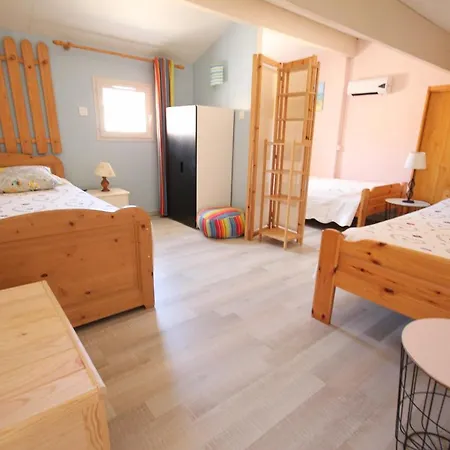 Belle 5 Couchages Terrasse Sud Parking Dans Securisee Piscine Commune 400m De La Lrjp102 * Portiragnes